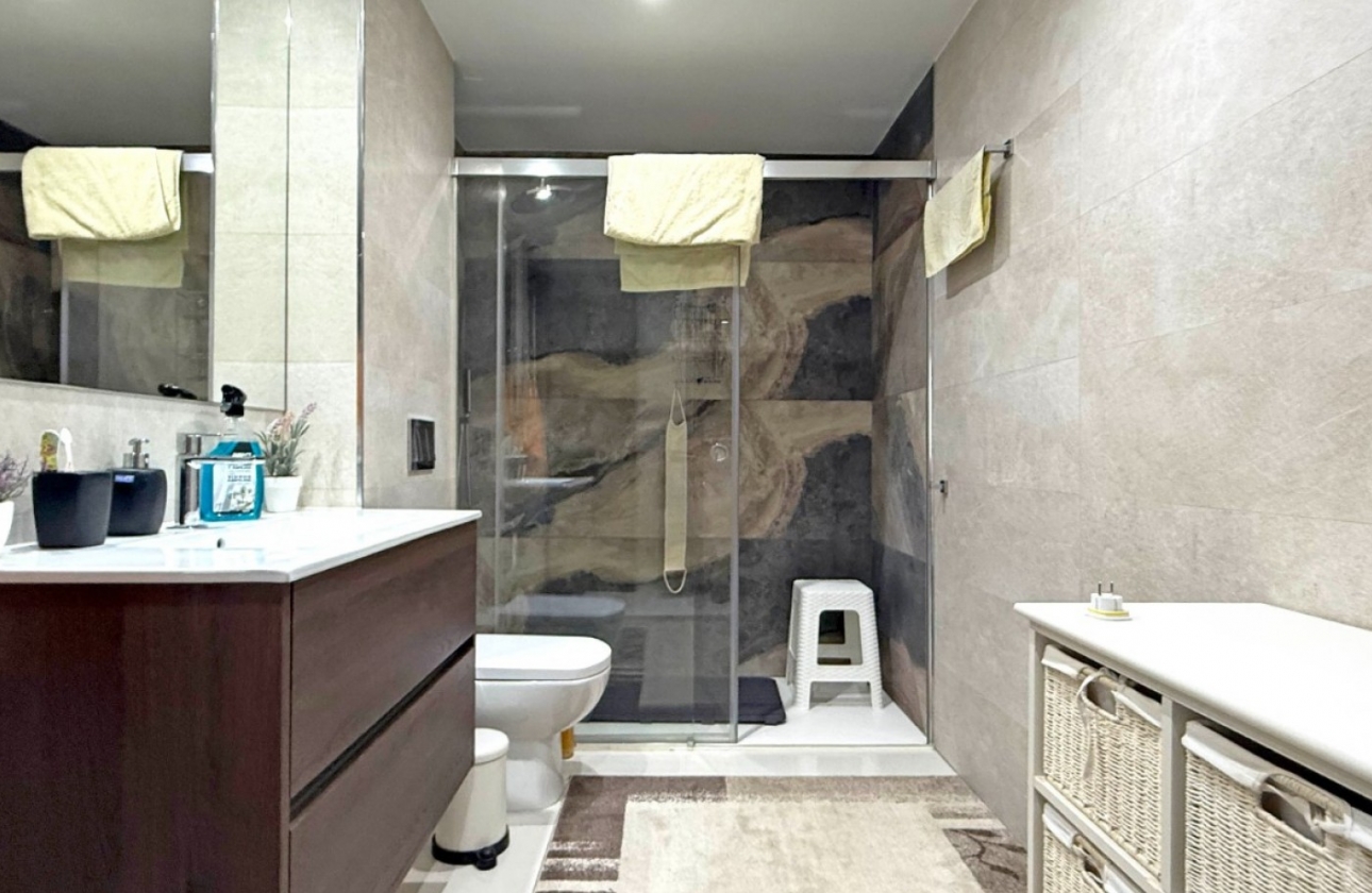 Resale - Villa - Orihuela Costa - Villamartín