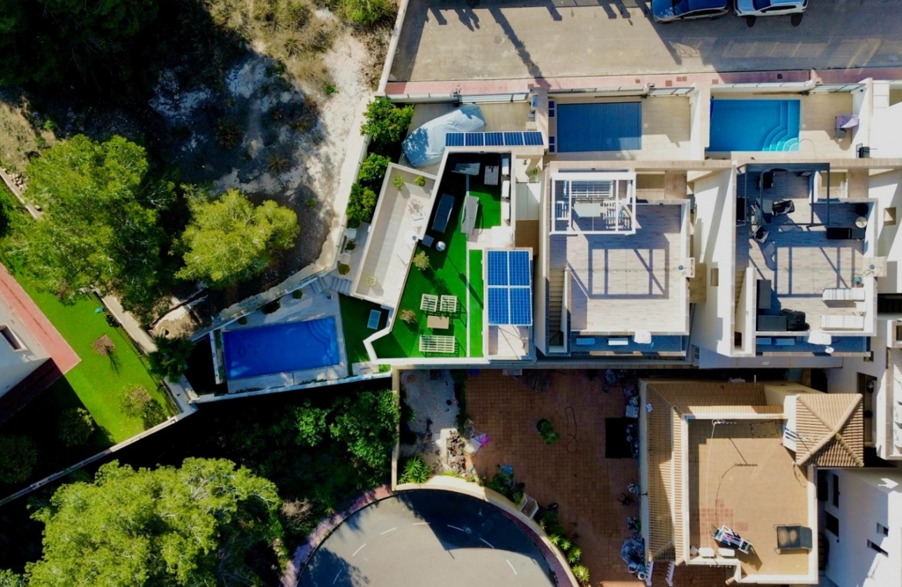 Resale - Villa - Orihuela Costa - Villamartín