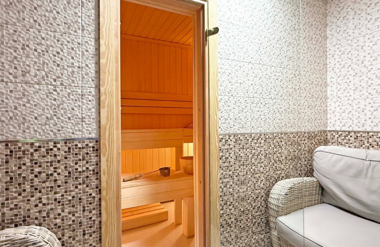 Resale - Villa - Orihuela Costa - Villamartín