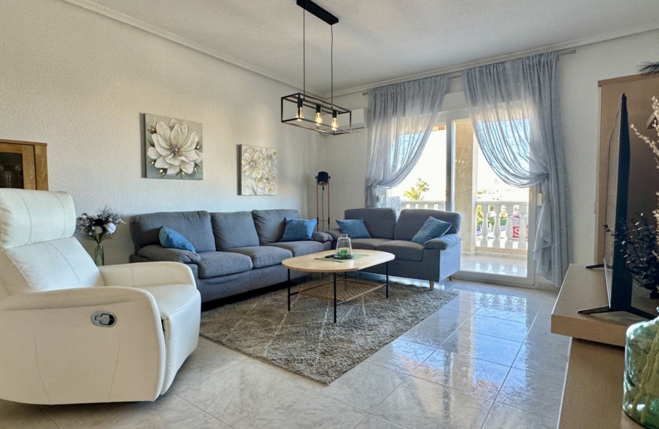 Resale - Apartment / flat - Orihuela Costa - Playa Flamenca