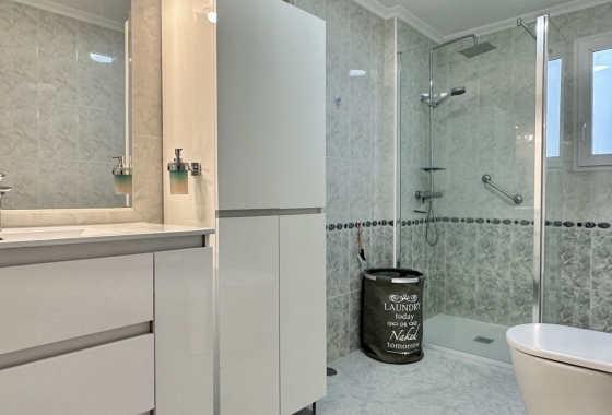 Resale - Apartment / flat - Orihuela Costa - Playa Flamenca