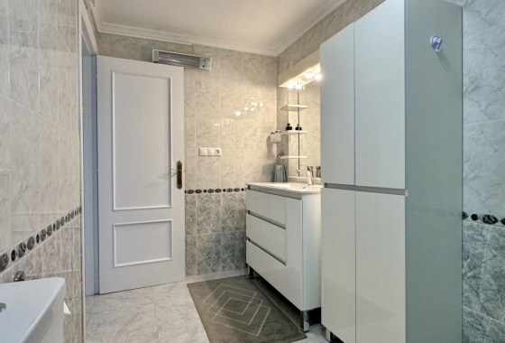 Resale - Apartment / flat - Orihuela Costa - Playa Flamenca