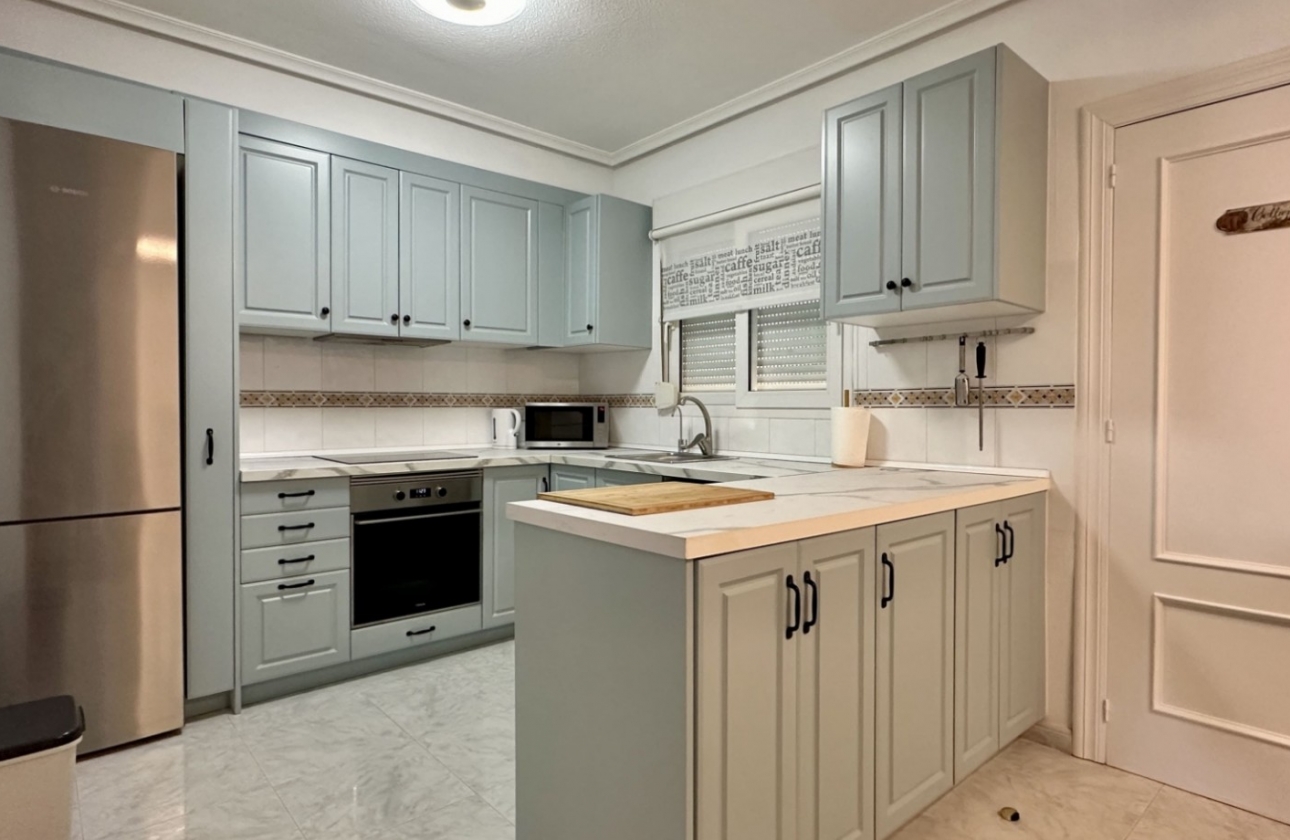 Resale - Apartment / flat - Orihuela Costa - Playa Flamenca