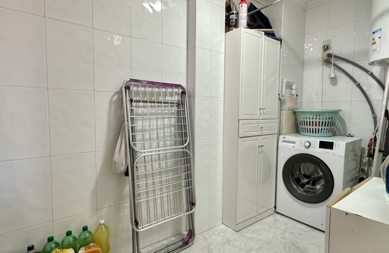 Resale - Apartment / flat - Orihuela Costa - Playa Flamenca