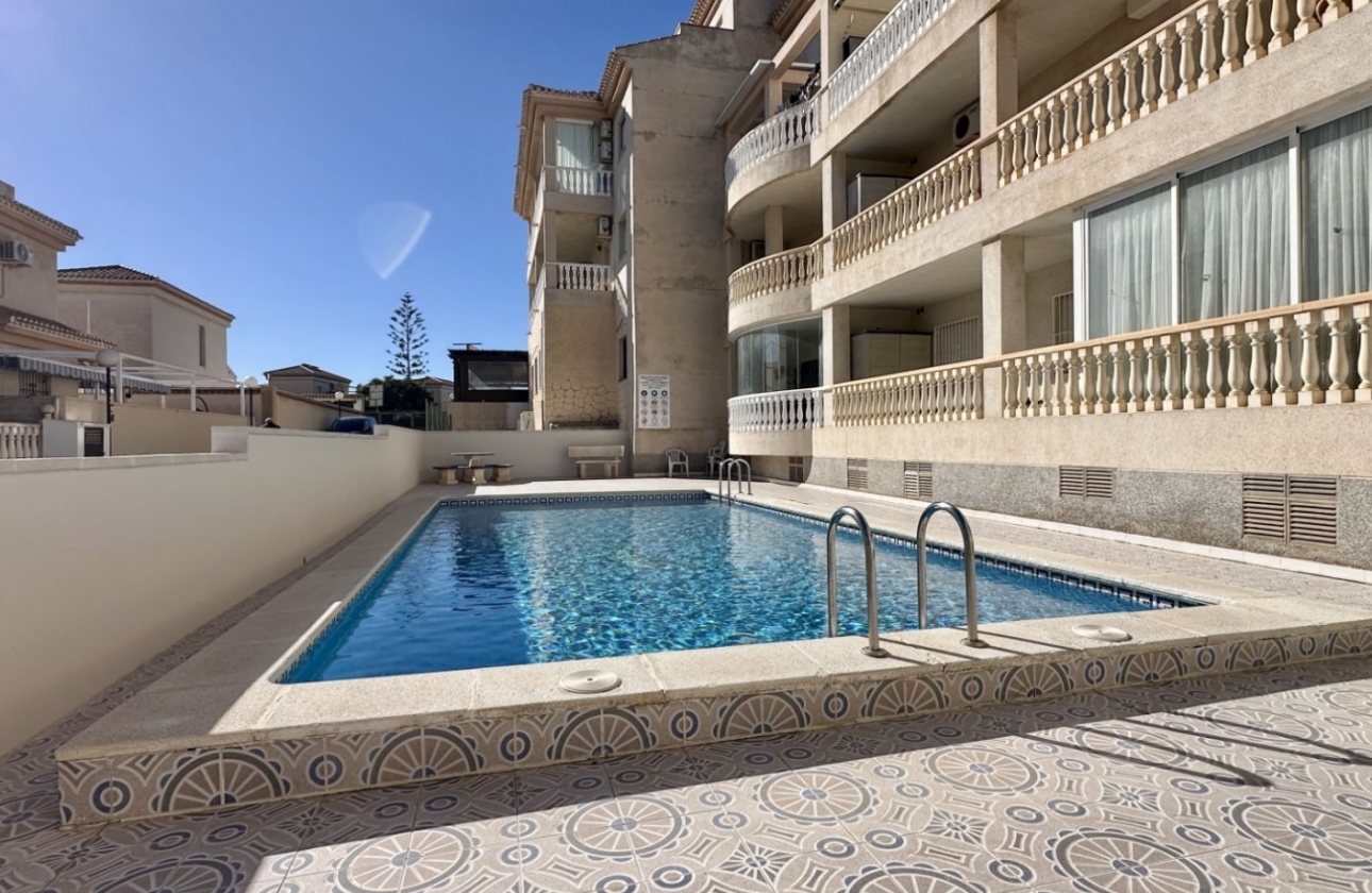 Resale - Apartment / flat - Orihuela Costa - Playa Flamenca