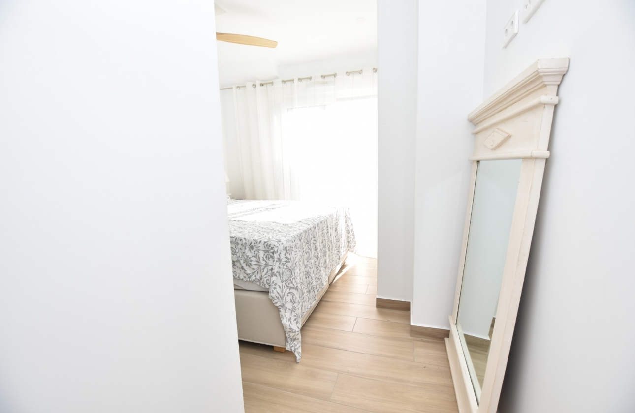 Reventa - Apartamento / piso - Vistabella Golf - Entre Naranjos