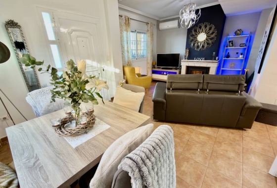 Resale - Villa - Guardamar del Segura - El Raso