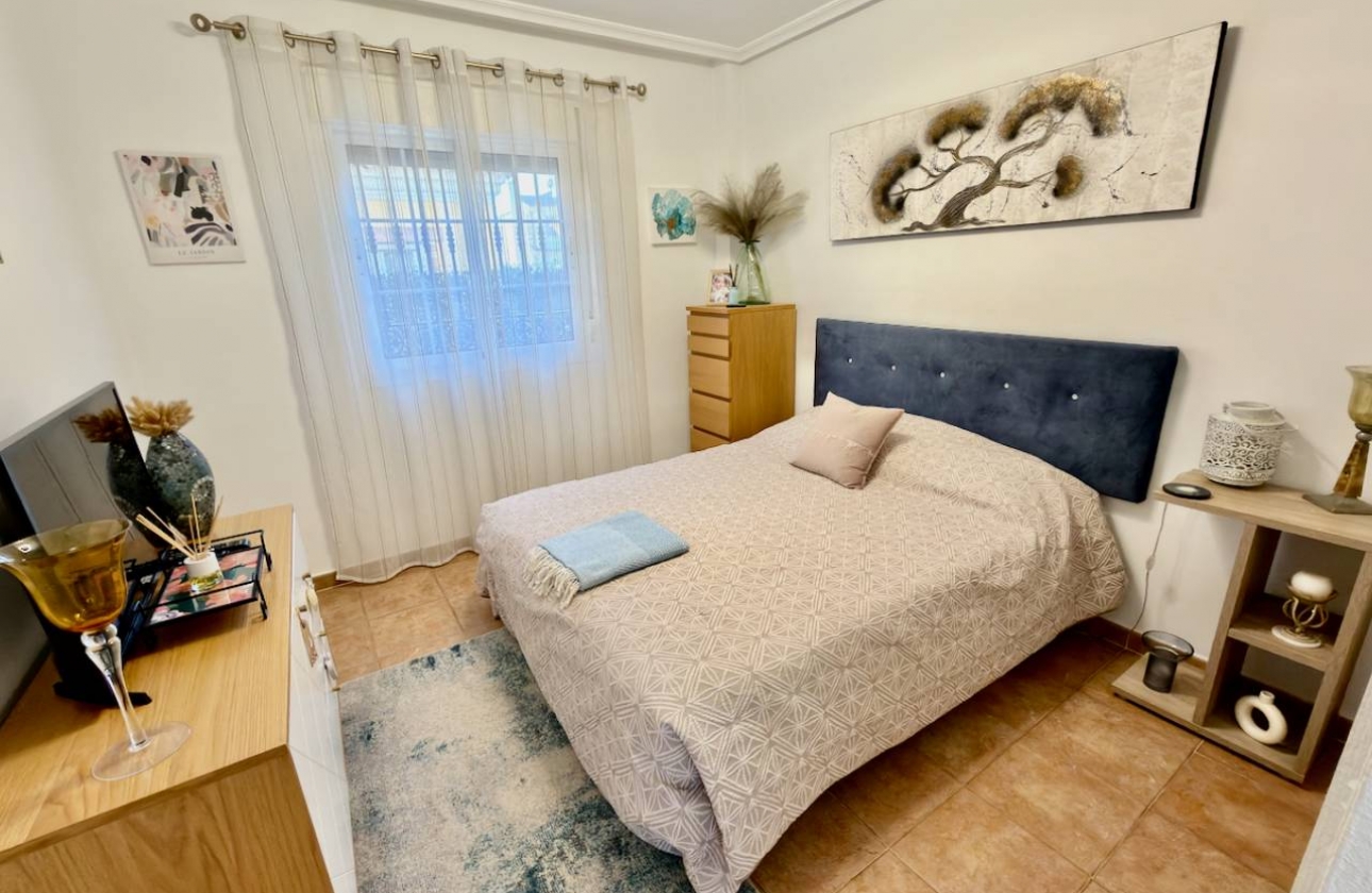 Revente - Villa - Guardamar del Segura - El Raso