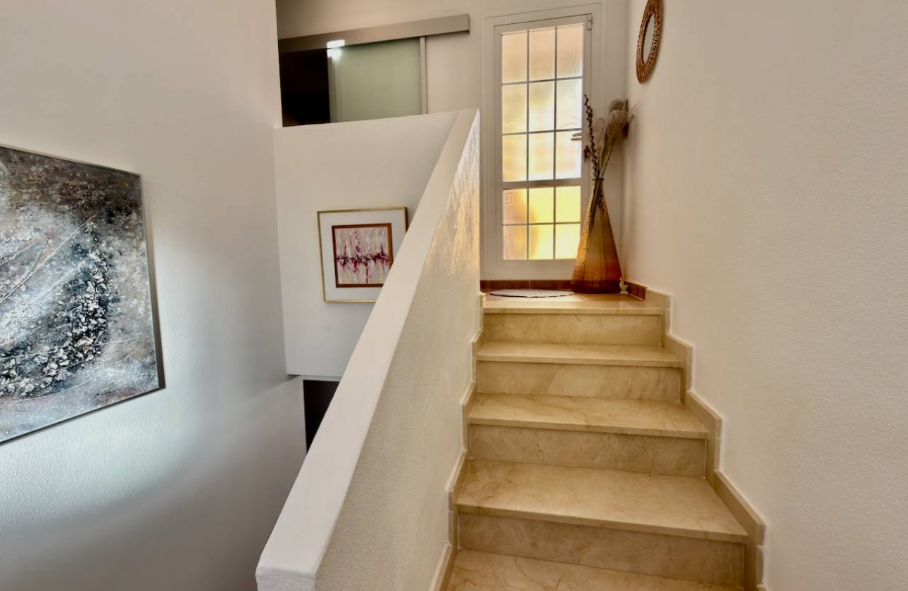 Revente - Villa - Guardamar del Segura - El Raso