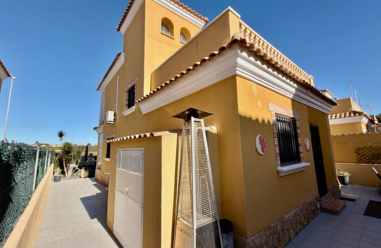 Revente - Villa - Guardamar del Segura - El Raso