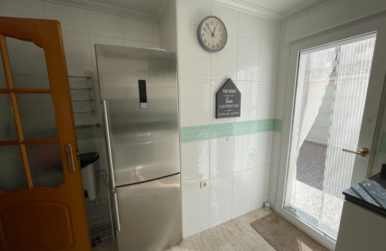 Resale - House - Torre de la Horadada