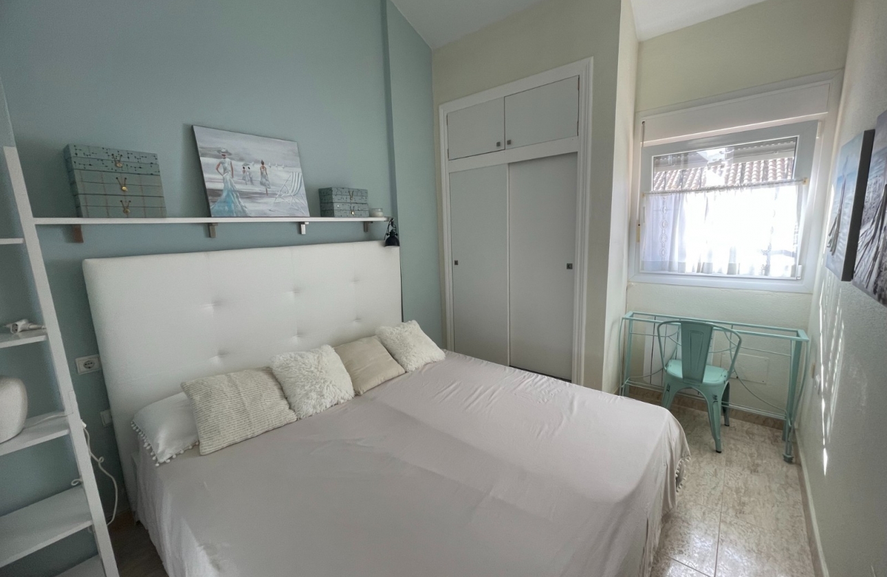 Resale - House - Torre de la Horadada