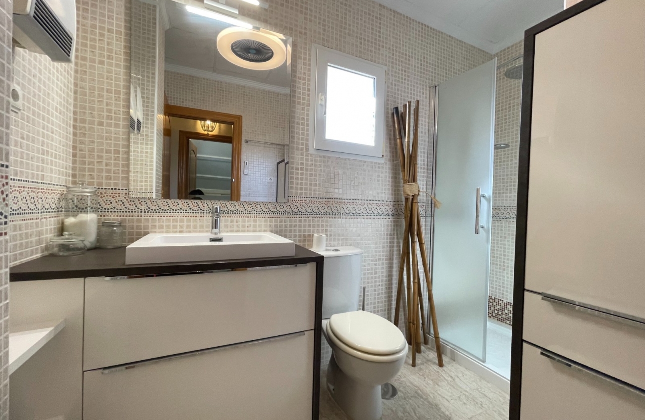 Resale - House - Torre de la Horadada