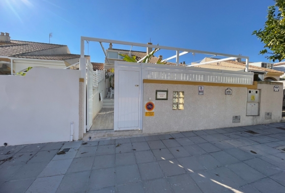 Resale - House - Torre de la Horadada