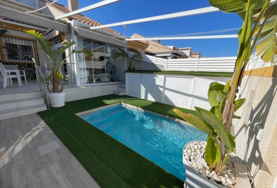 Resale - House - Torre de la Horadada