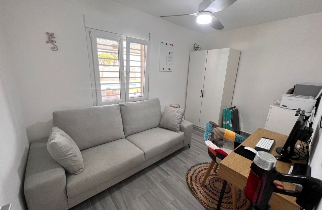 Revente - Finca / Country Property - Elche - La Marina