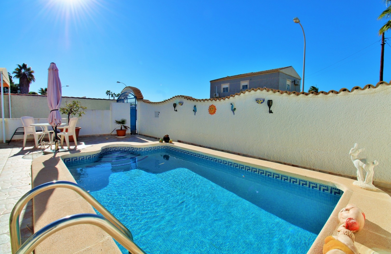 Reventa - Villa - Torrevieja - El Chaparral