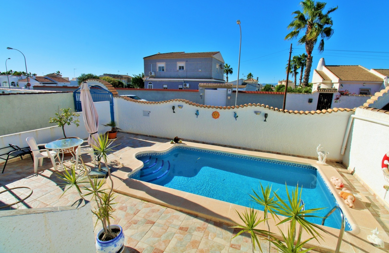 Reventa - Villa - Torrevieja - El Chaparral