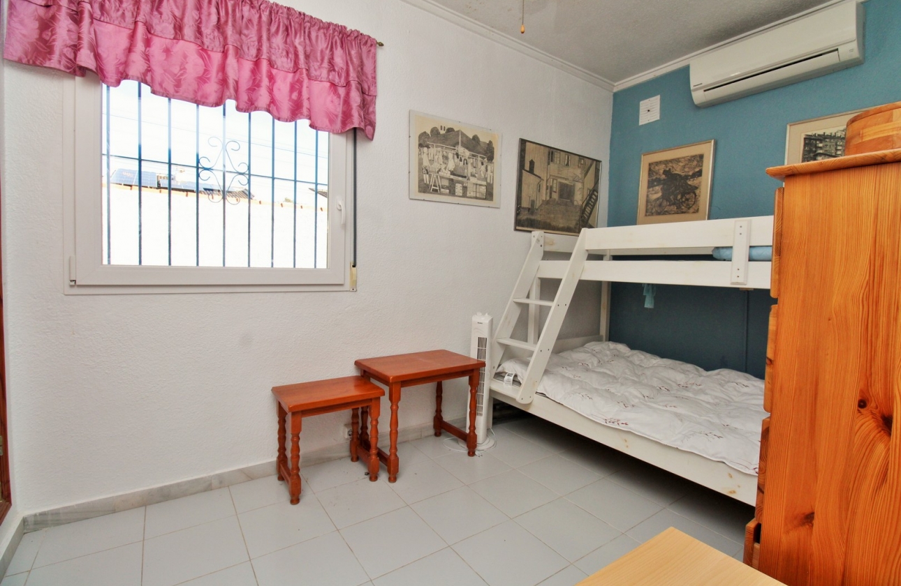 Reventa - Villa - Torrevieja - El Chaparral