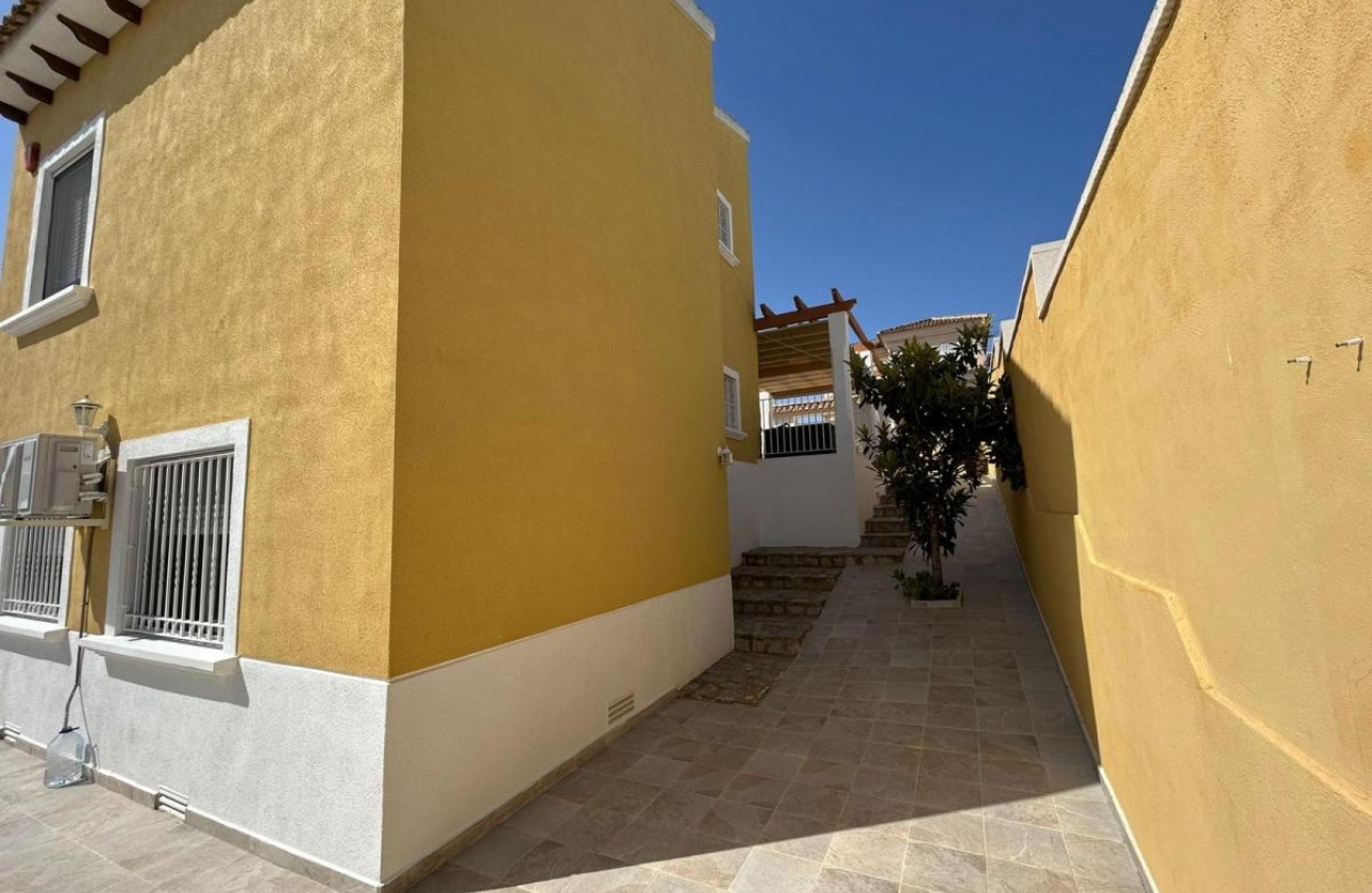 Revente - Villa - San Miguel de Salinas