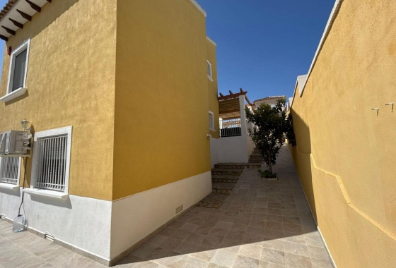 Revente - Villa - San Miguel de Salinas