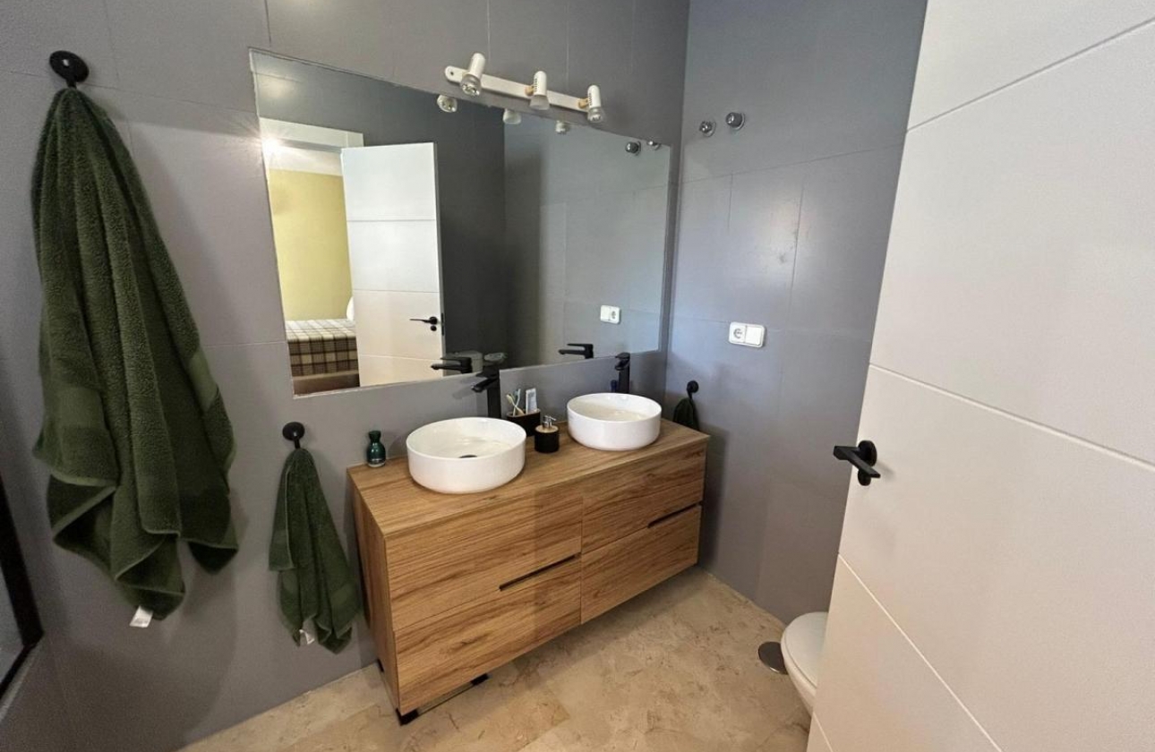 Revente - Villa - San Miguel de Salinas