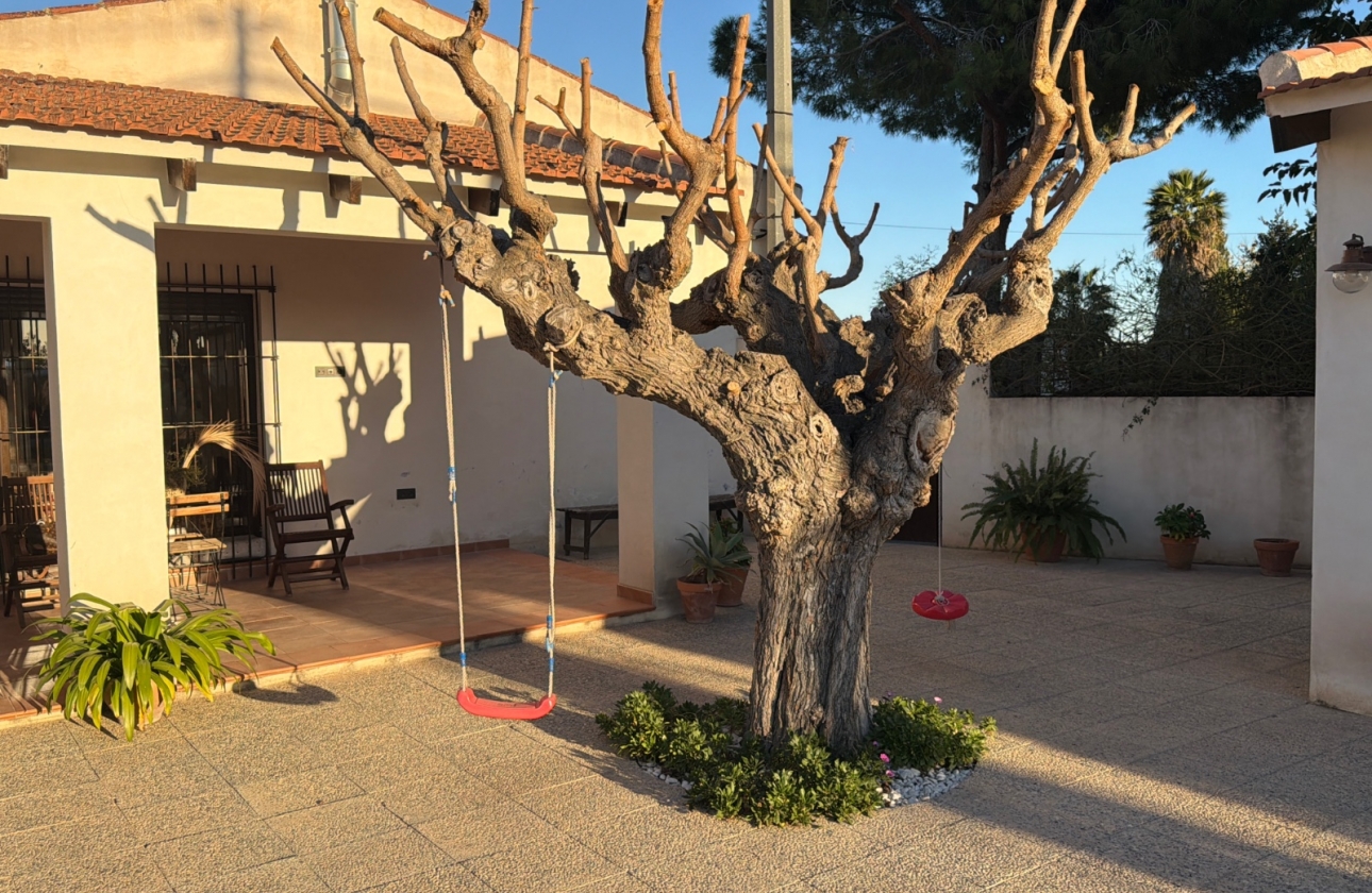 Herverkoop - Villa - Dolores