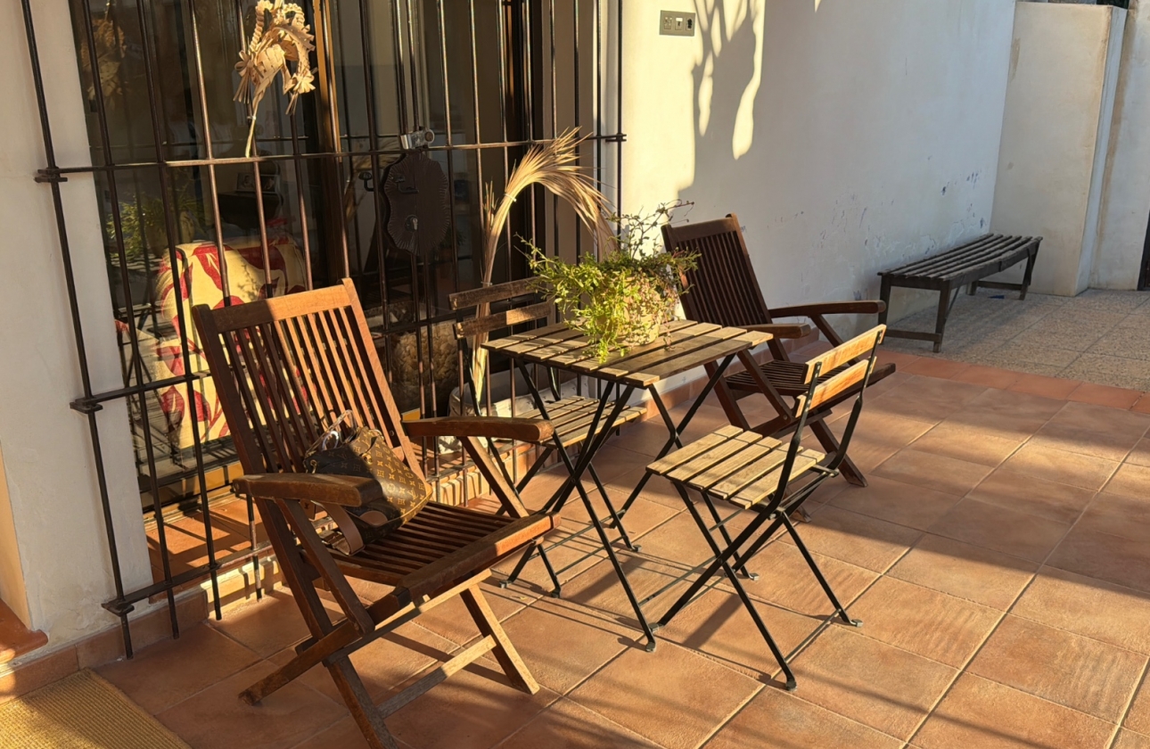 Herverkoop - Villa - Dolores