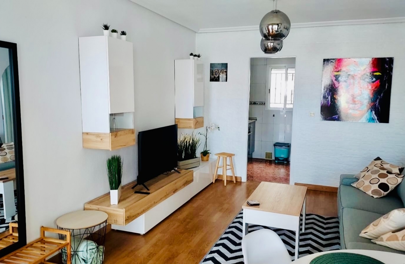 Resale - Apartment / flat - Vistabella Golf - Entre Naranjos