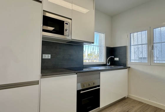 Reventa - Apartamento / piso - Orihuela Costa - Las Filipinas