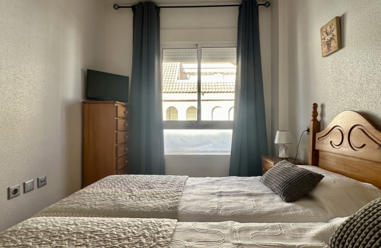 Reventa - Apartamento / piso - Torrevieja