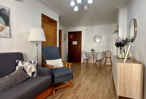 Reventa - Apartamento / piso - Torrevieja