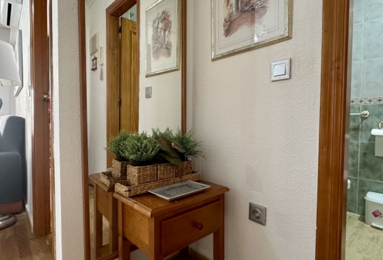 Reventa - Apartamento / piso - Torrevieja