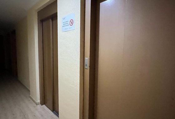 Reventa - Apartamento / piso - Torrevieja