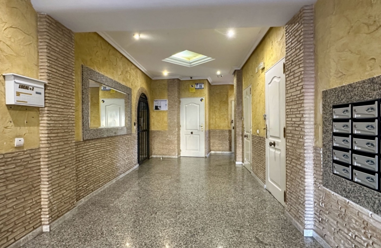 Revente - Appartement - Torrevieja - El Molino