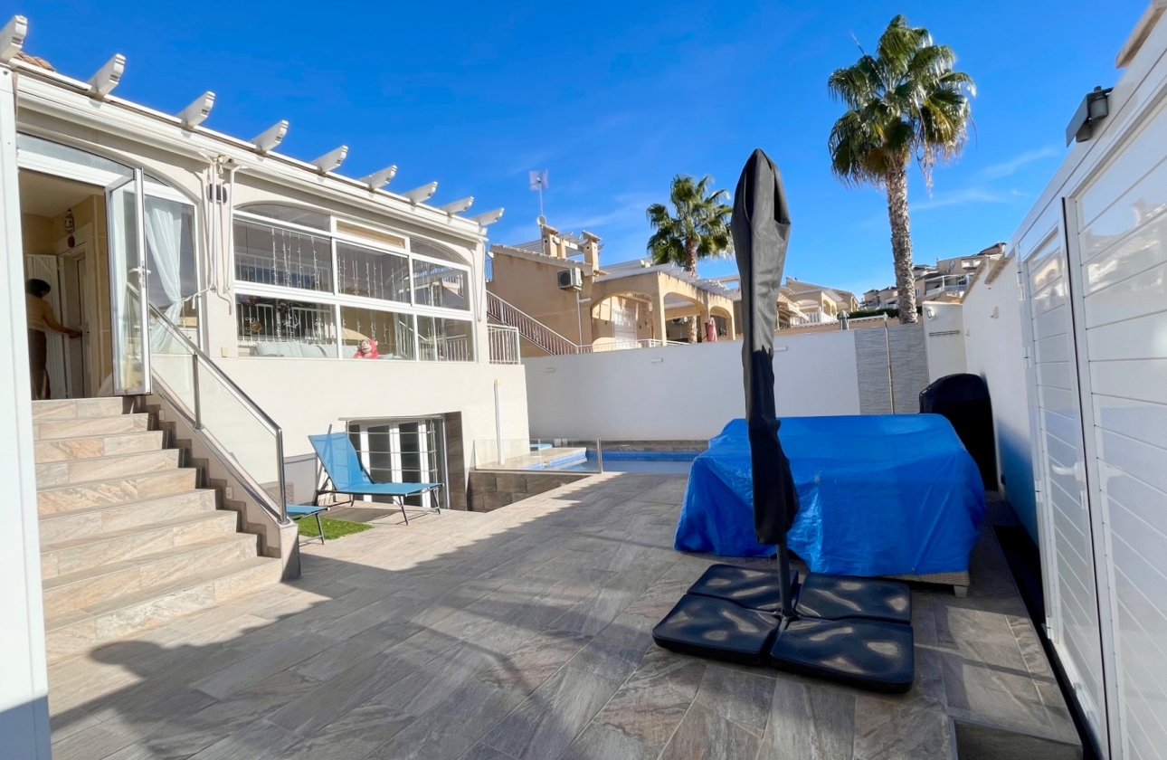 Reventa - Villa - Orihuela Costa - Los Altos