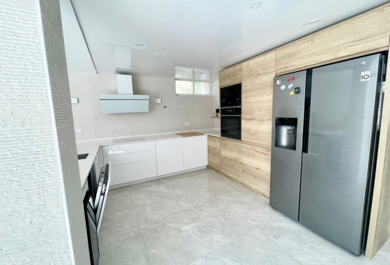 Reventa - Villa - Orihuela Costa - Los Altos