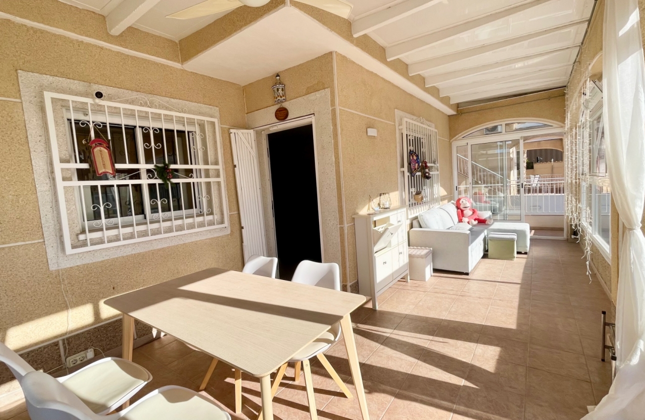 Reventa - Villa - Orihuela Costa - Los Altos