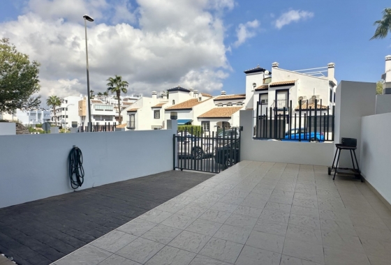 Reventa - Apartamento / piso - Orihuela Costa - Villamartín