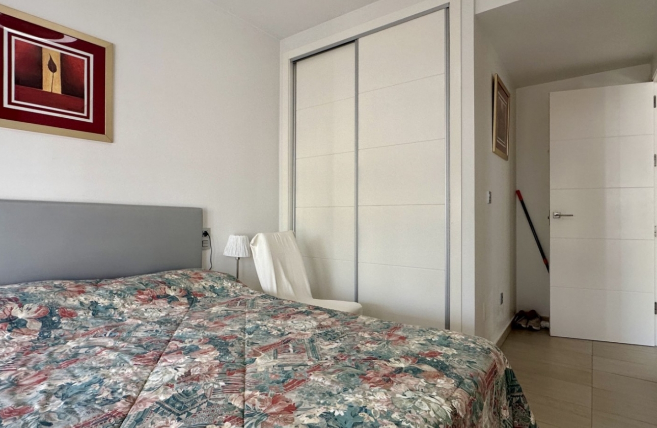 Resale - Apartment / flat - Orihuela Costa - Punta Prima