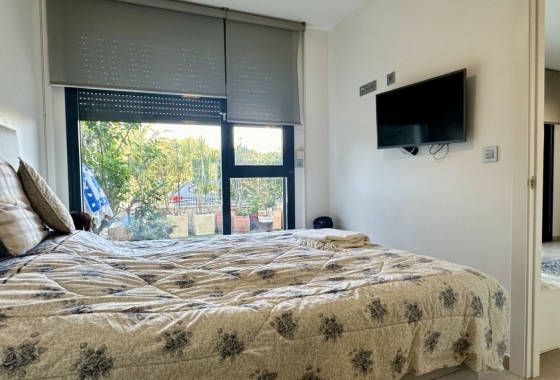 Resale - Apartment / flat - Orihuela Costa - Punta Prima