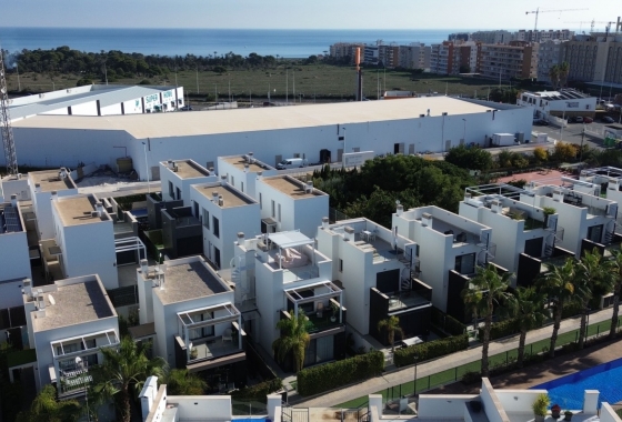 Resale - Apartment / flat - Orihuela Costa - Punta Prima