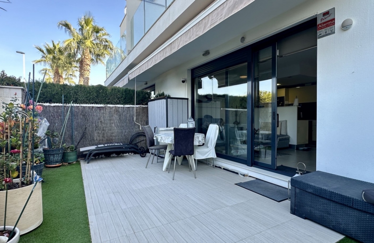 Resale - Apartment / flat - Orihuela Costa - Punta Prima