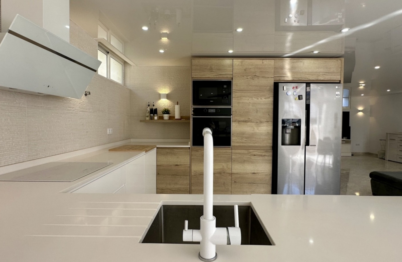 Reventa - Villa - Orihuela Costa - Los Altos