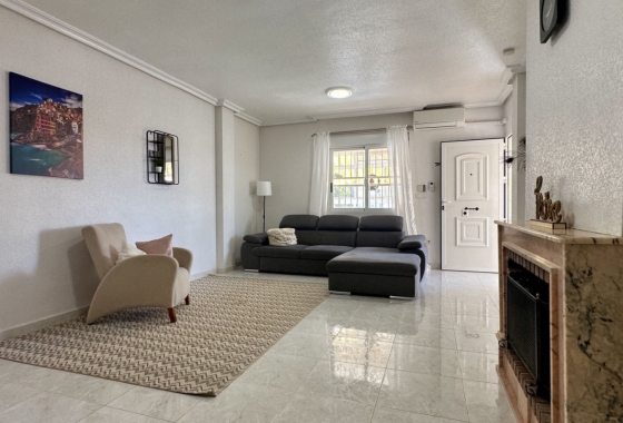 Reventa - Villa - Orihuela Costa - Los Altos