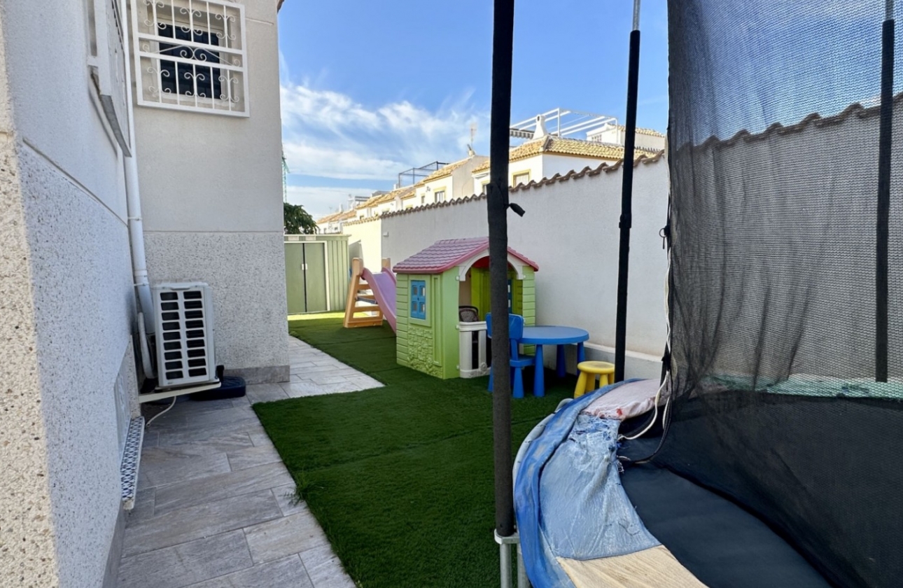 Reventa - Villa - Orihuela Costa - Los Altos