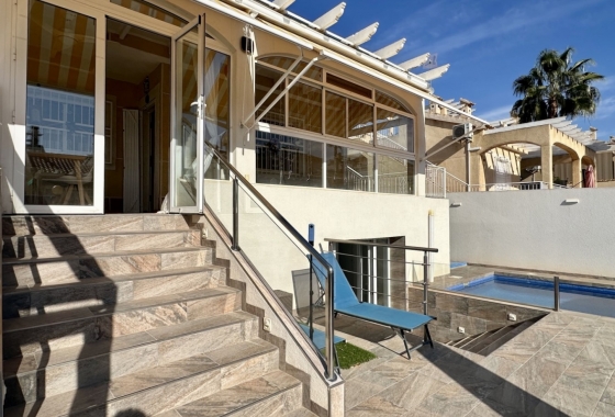Reventa - Villa - Orihuela Costa - Los Altos