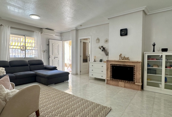 Reventa - Villa - Orihuela Costa - Los Altos