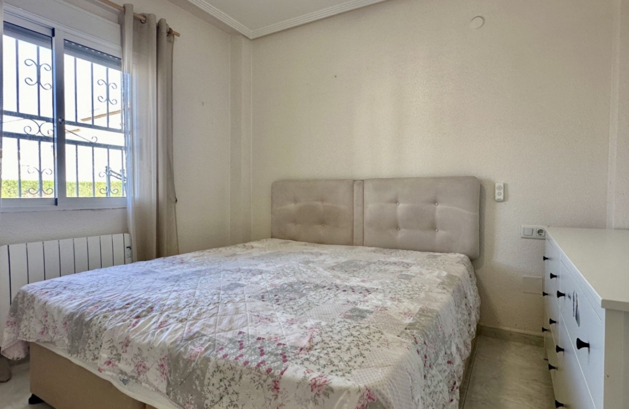 Reventa - Villa - Orihuela Costa - Los Altos