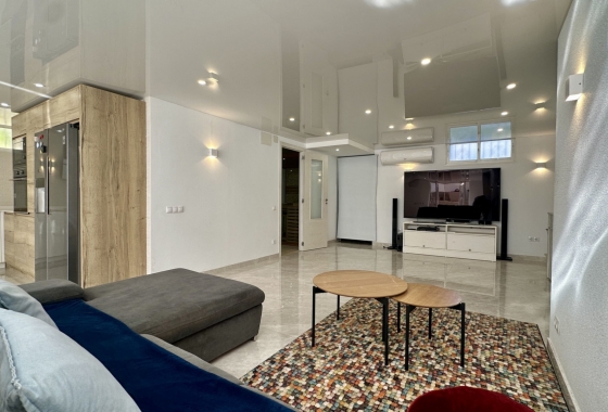 Reventa - Villa - Orihuela Costa - Los Altos